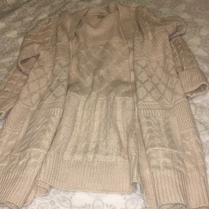 Tan cable knit long sleeve sweater